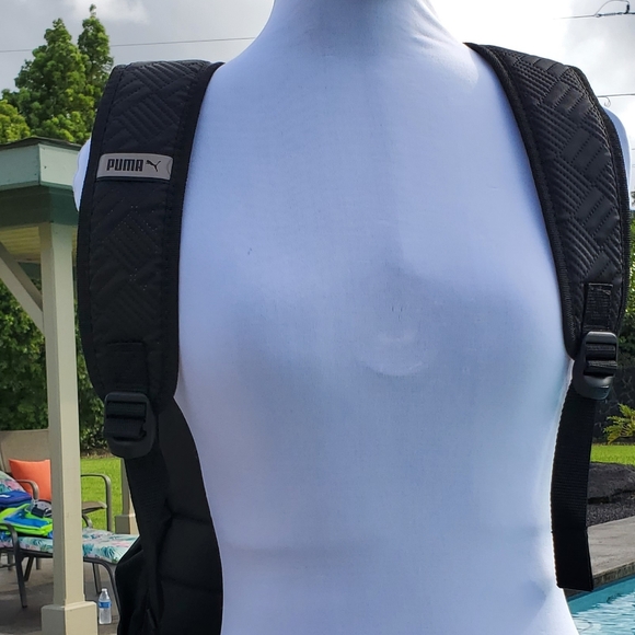 Puma 18.5" Sidelines Backpack - Black/White - Picture 10 of 17